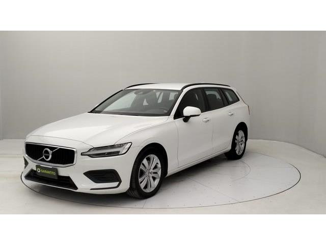 VOLVO V60 2.0 b4 Momentum Business auto