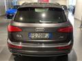 AUDI Q5 2.0 TDI quattro S tronic Business