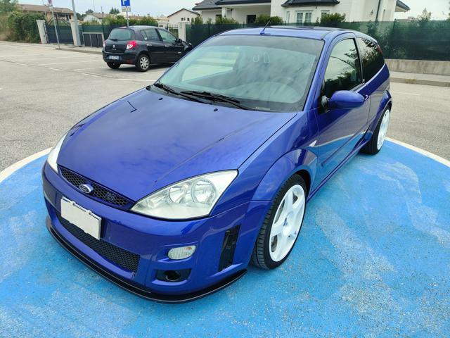 FORD FOCUS 2.0i 16V RS Imperial Blue 215cv