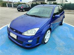 FORD FOCUS 2.0i 16V RS Imperial Blue 215cv