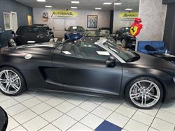 AUDI R8 Spyder 5.2 V10 FSI quattro R tronic