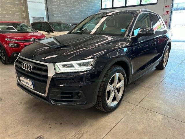 AUDI Q5 3.0 TDI quattro tiptronic Business