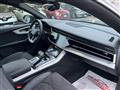 AUDI Q8 45 TDI quattro tiptronic S-LINE 231CV