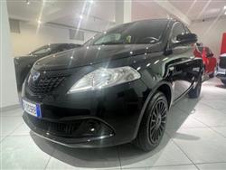 LANCIA YPSILON 1.0 FireFly 5 porte S&S Hybrid Silver