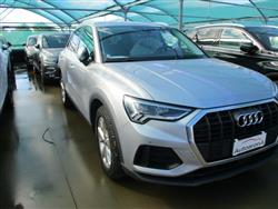 AUDI Q3 35 TDI S tronic Business