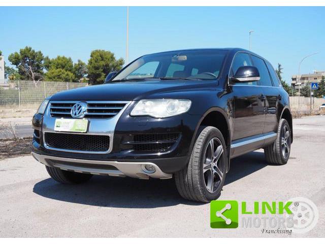 VOLKSWAGEN TOUAREG 3.0/240CV V6 TDI DPF tip. Executive