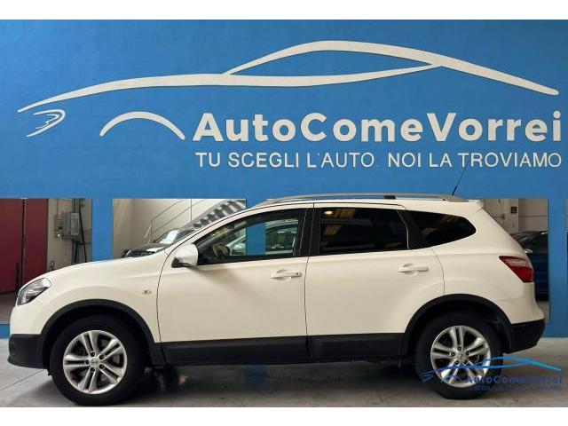 NISSAN QASHQAI 1.6 DCi DPF Tekna TUA da EURO 300/mese ANTICIPO ZERO!!