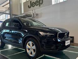 VOLVO XC40 T3 Momentum