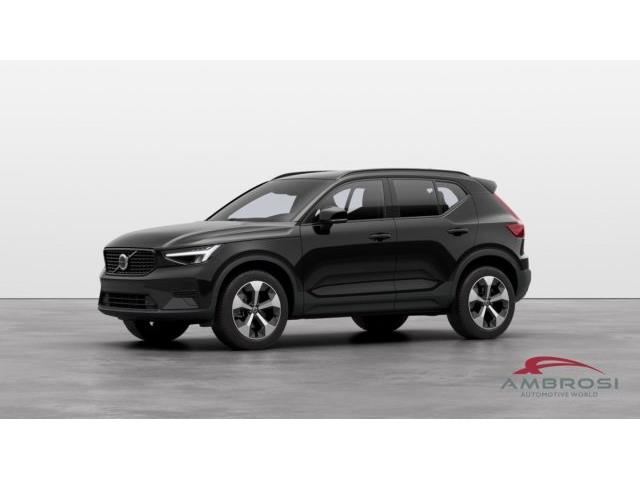 VOLVO XC40 B3 Mild hybrid Benzina Plus Dark