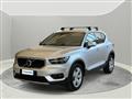 VOLVO XC40 D4 AWD Geartronic Momentum GANCIO TRAINO!