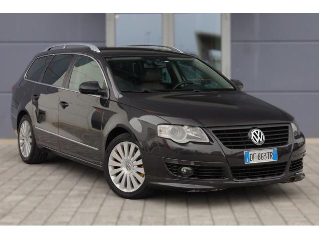 VOLKSWAGEN PASSAT 2.0 TDI Variant DSG Highline