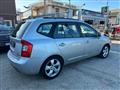 KIA Carens 2.0 16V CRDi VGT LX Family