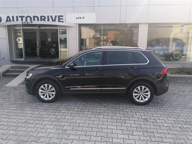 VOLKSWAGEN TIGUAN 2.0 TDI SCR DSG Business BlueMotion Technology