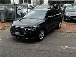 AUDI Q2 35 TDI quattro S tronic Business