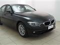 BMW SERIE 3 318d Business Advantage aut.