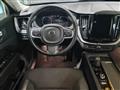 VOLVO XC60 2.0 B4 AWD Momentum Pro Auto