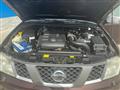 NISSAN Navara 2.5 dci d.cab Platinum 174cv GANCIO TRAINO