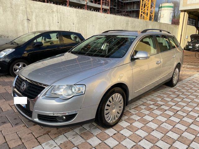 VOLKSWAGEN PASSAT 2.0 TDI DPF Var. Business