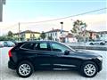 VOLVO XC60 B4 (d) AWD Geartronic Momentum