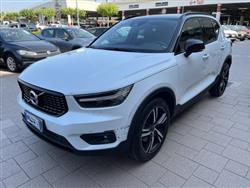 VOLVO XC40 D3 AWD Geartronic R-design