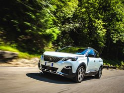 PEUGEOT 3008 PureTech Turbo 130 S&S GT Line