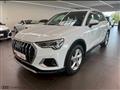 AUDI Q3 40 TDI quattro S tronic Business Advanced