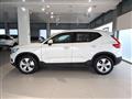 VOLVO XC40 D3 AWD Momentum