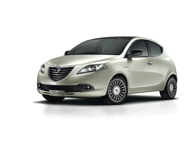 LANCIA YPSILON 0.9 TwinAir 85 CV 5 porte Metano Ecochic Silver