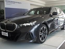 BMW SERIE 5 TOURING d 48V sDrive Touring Msport LISTINO 83.300?