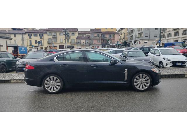 JAGUAR XF 2.7D V6 Premium Luxury