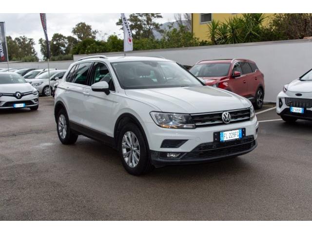 VOLKSWAGEN TIGUAN 2.0 TDI SCR DSG 4MOTION Business BMT