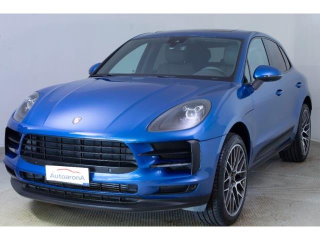 PORSCHE MACAN 2.0