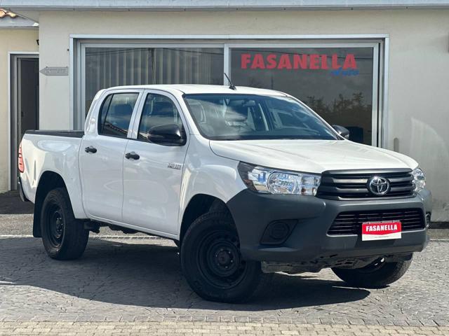 TOYOTA HILUX 2.4 D-4D 4WD 4 porte Double Cab Comfort