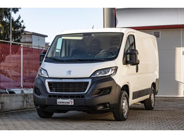 PEUGEOT BOXER 330 2.2 BlueHDi 140 S&S L1H1 Furgone