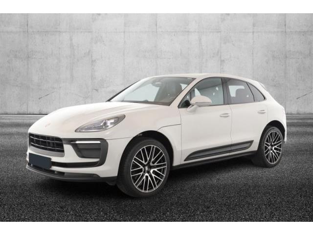 PORSCHE MACAN 2.0