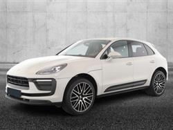 PORSCHE MACAN 2.0