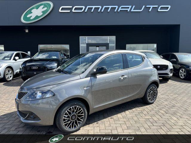 LANCIA YPSILON 1.0 FireFly 5 porte S&S Hybrid Platino - 5 POSTI