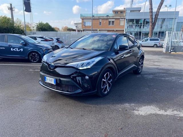 TOYOTA C-HR 1.8 Hybrid E-CVT Trend