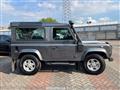 LAND ROVER DEFENDER 90 2.2 TD4 Station Wagon SE N1