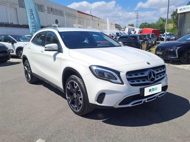 MERCEDES CLASSE GLA GLA 250 Executive