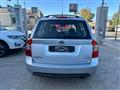 KIA Carens 2.0 16V CRDi VGT LX Family