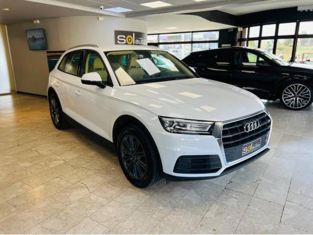 AUDI Q5 30 2.0 tdi mhev Business 136cv s-tronic