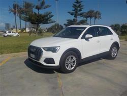 AUDI Q3 35 TDI S tronic Business