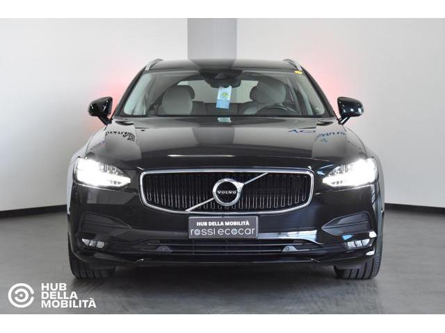 VOLVO V90 D5 AWD Geartronic Momentum