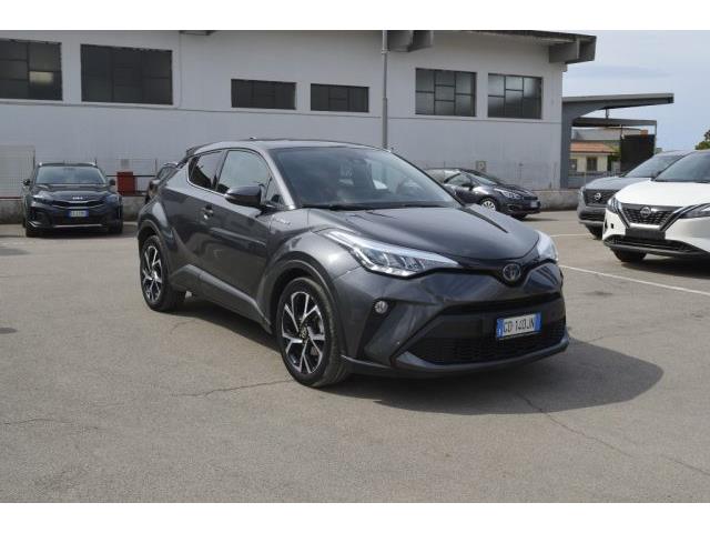 TOYOTA C-HR 1.8 Hybrid E-CVT Trend