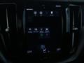 VOLVO XC60 B4 (d) AWD Geartronic Momentum Int. Pelle