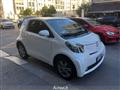 TOYOTA IQ 1.0 Sol