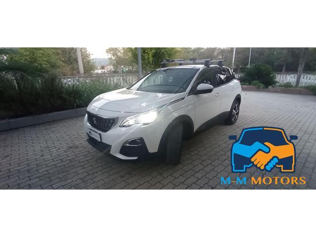 PEUGEOT 3008 BlueHDi 130 S&S Business