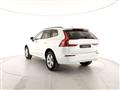 VOLVO XC60 B4 (d) automatico Core  - Autocarro