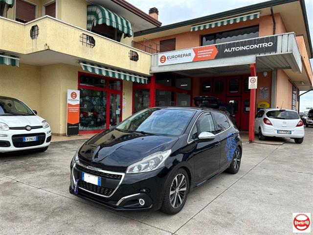 PEUGEOT 208 5p 1.6 bluehdi GT Line 100cv